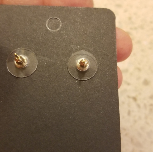 sold - Picture 3 of 3